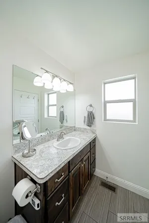 $430,000 | 5215 Ryanne Way, Iona, ID 83427