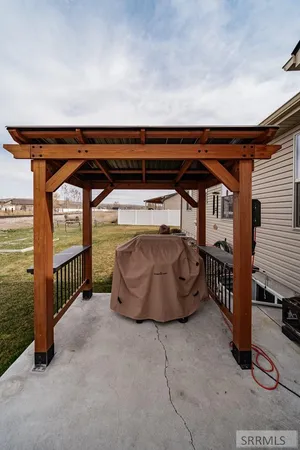 $430,000 | 5215 Ryanne Way, Iona, ID 83427