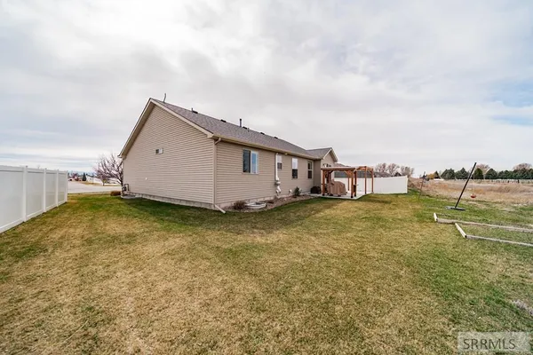 $430,000 | 5215 Ryanne Way, Iona, ID 83427