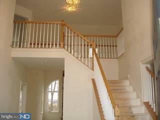 18 Log Cabin Road Perkasie, PA 18944 - Photo 3 of 6 Gallery Image 3