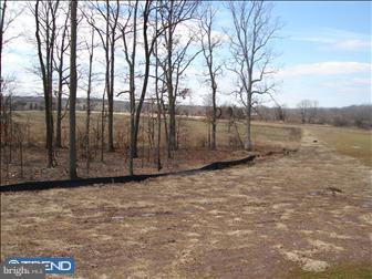 18 Log Cabin Road Perkasie, PA 18944 - Photo 6 of 6 Gallery Image 6