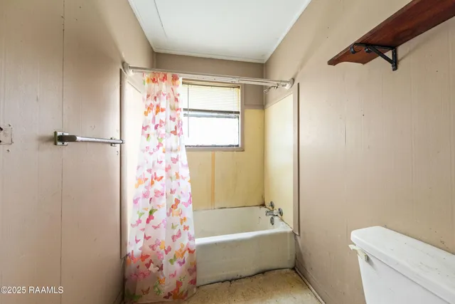 $99,000 | 144 Hanks Pond Road, Crowley, LA 70526