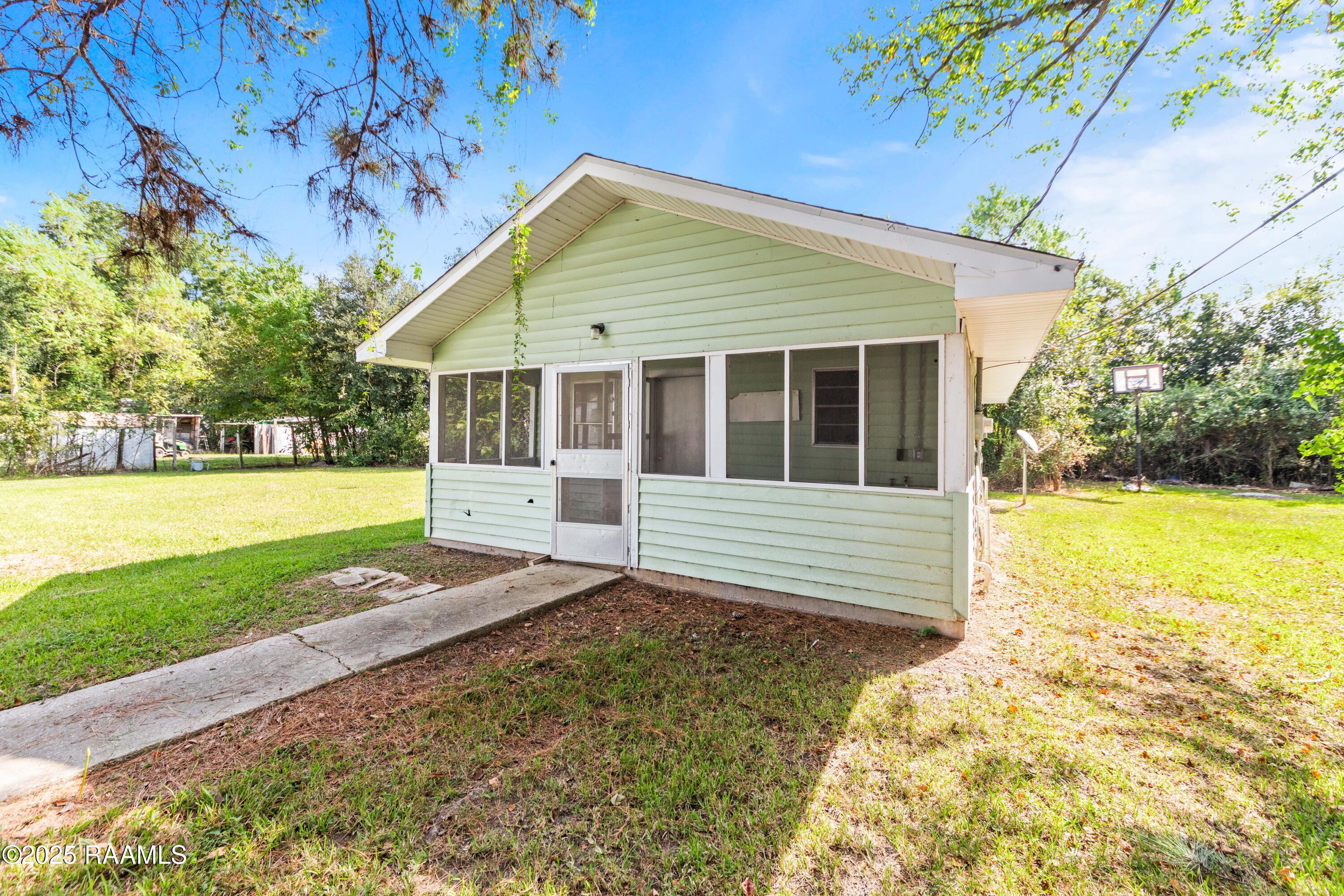 144 Hanks Pond Road Crowley, LA 70526 - Photo 25 of 35 146 Hanks Pond -4