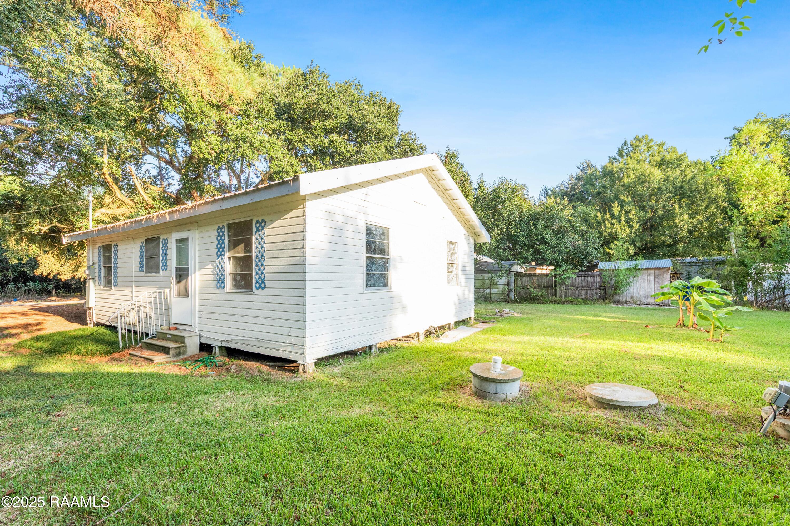 144 Hanks Pond Road Crowley, LA 70526 - Photo 6 of 35 144HanksPond-6