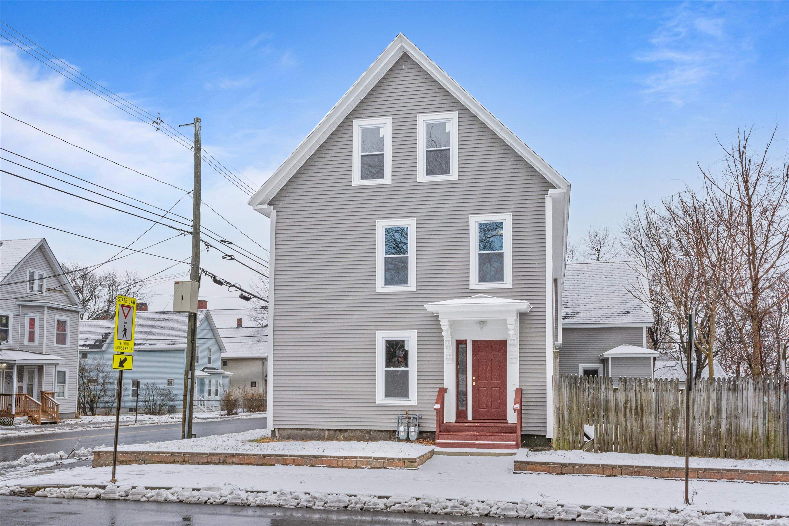 347 Spruce Street Manchester, NH 03103 - Photo 35 of 60