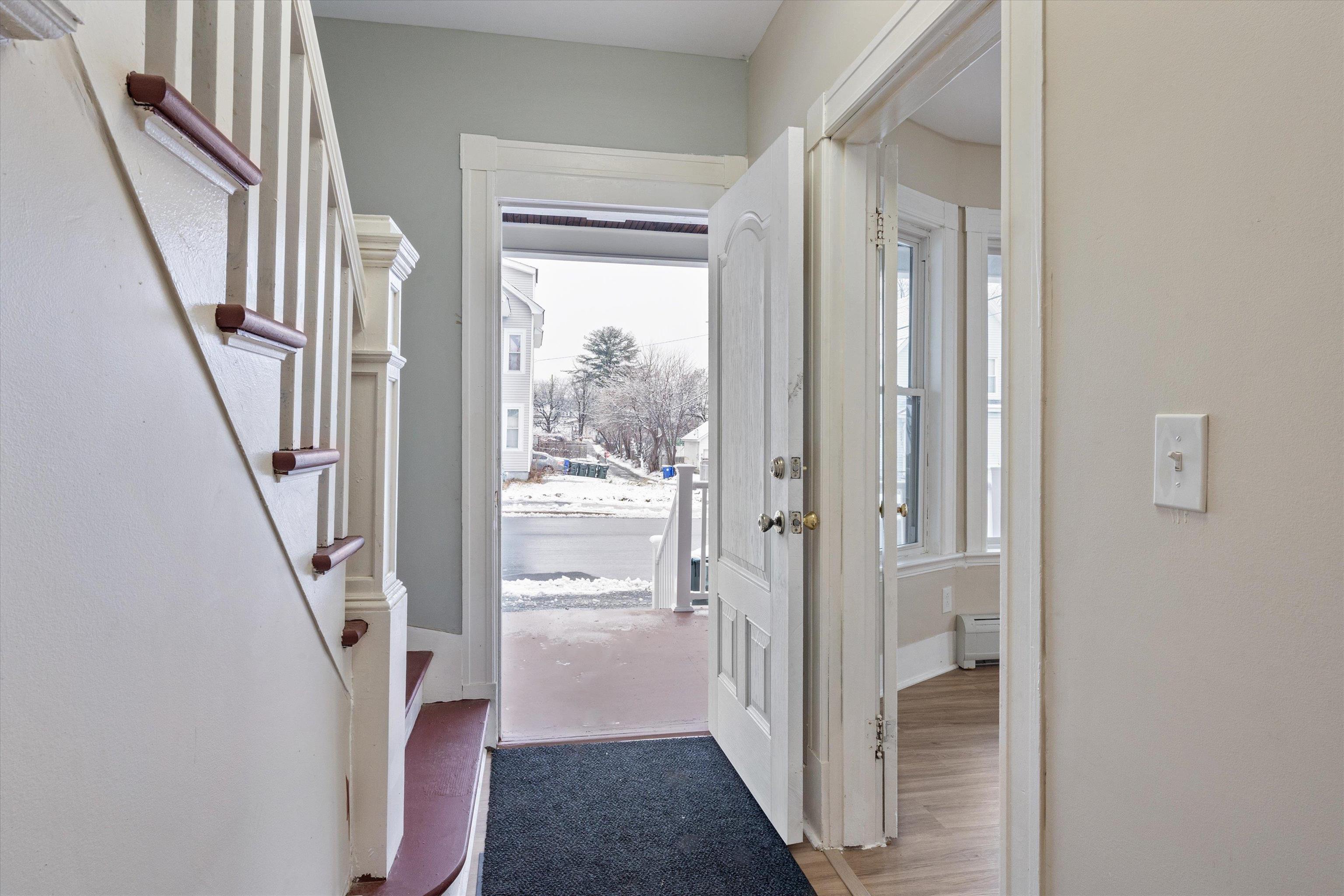 347 Spruce Street Manchester, NH 03103 - Photo 40 of 60