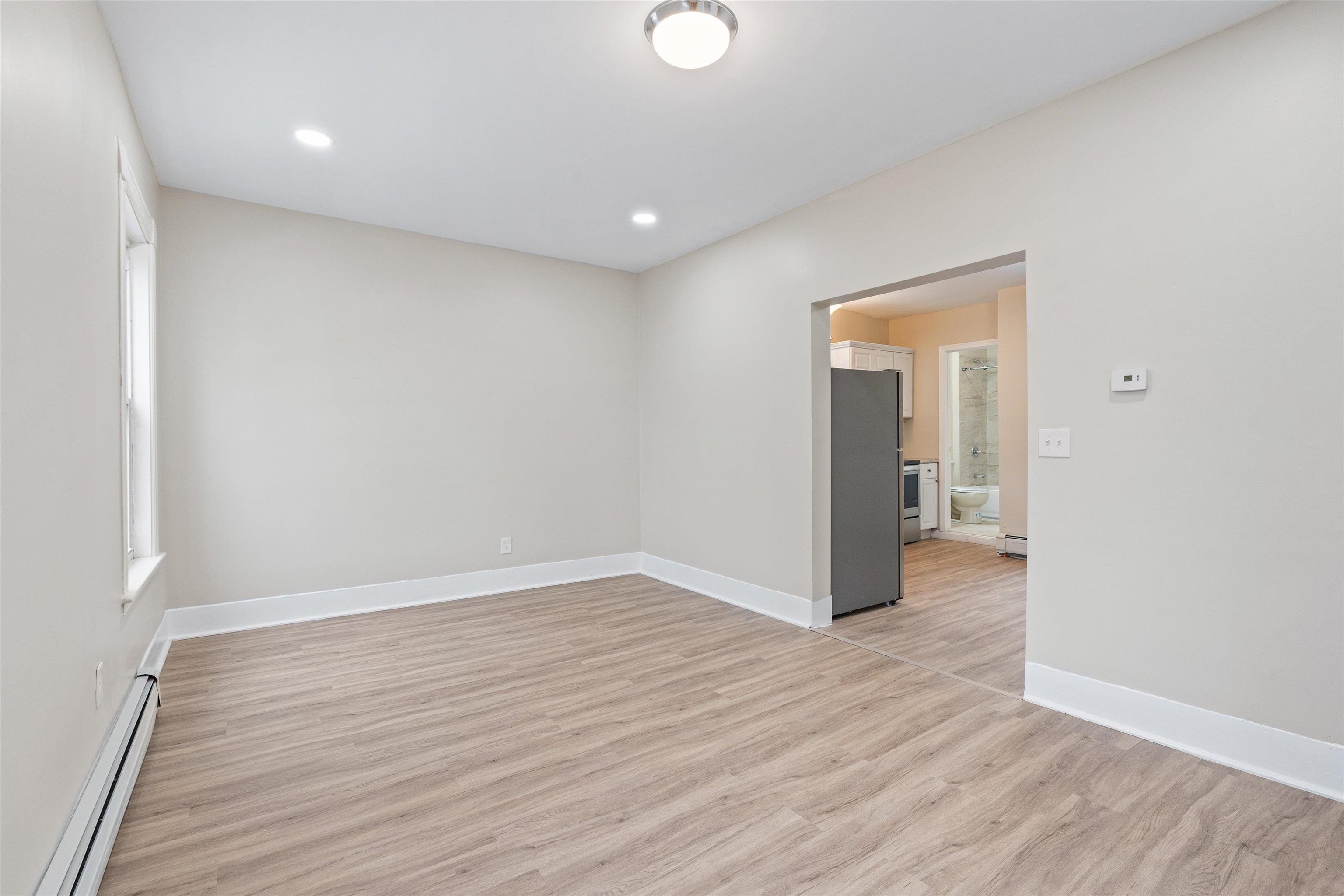 347 Spruce Street Manchester, NH 03103 - Photo 43 of 60