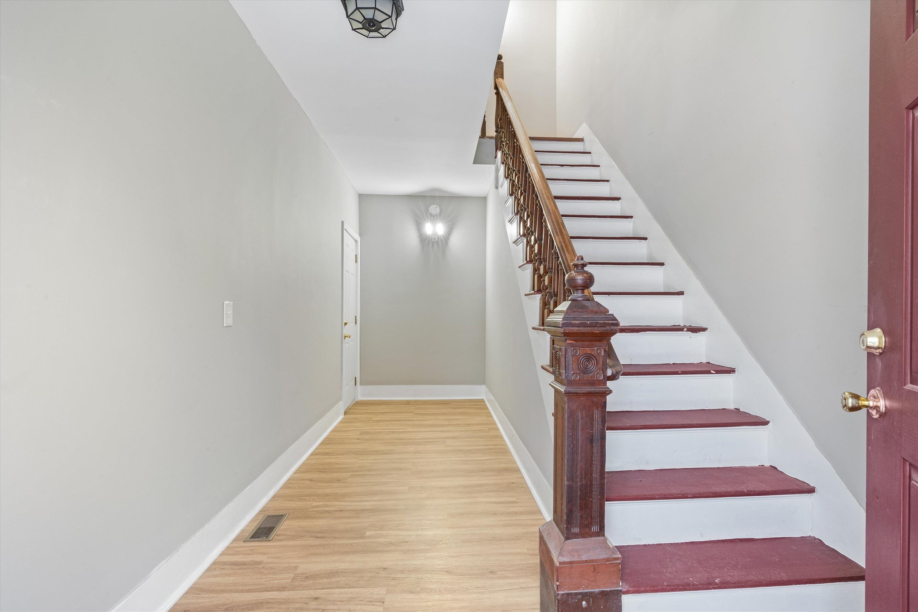 347 Spruce Street Manchester, NH 03103 - Photo 46 of 60