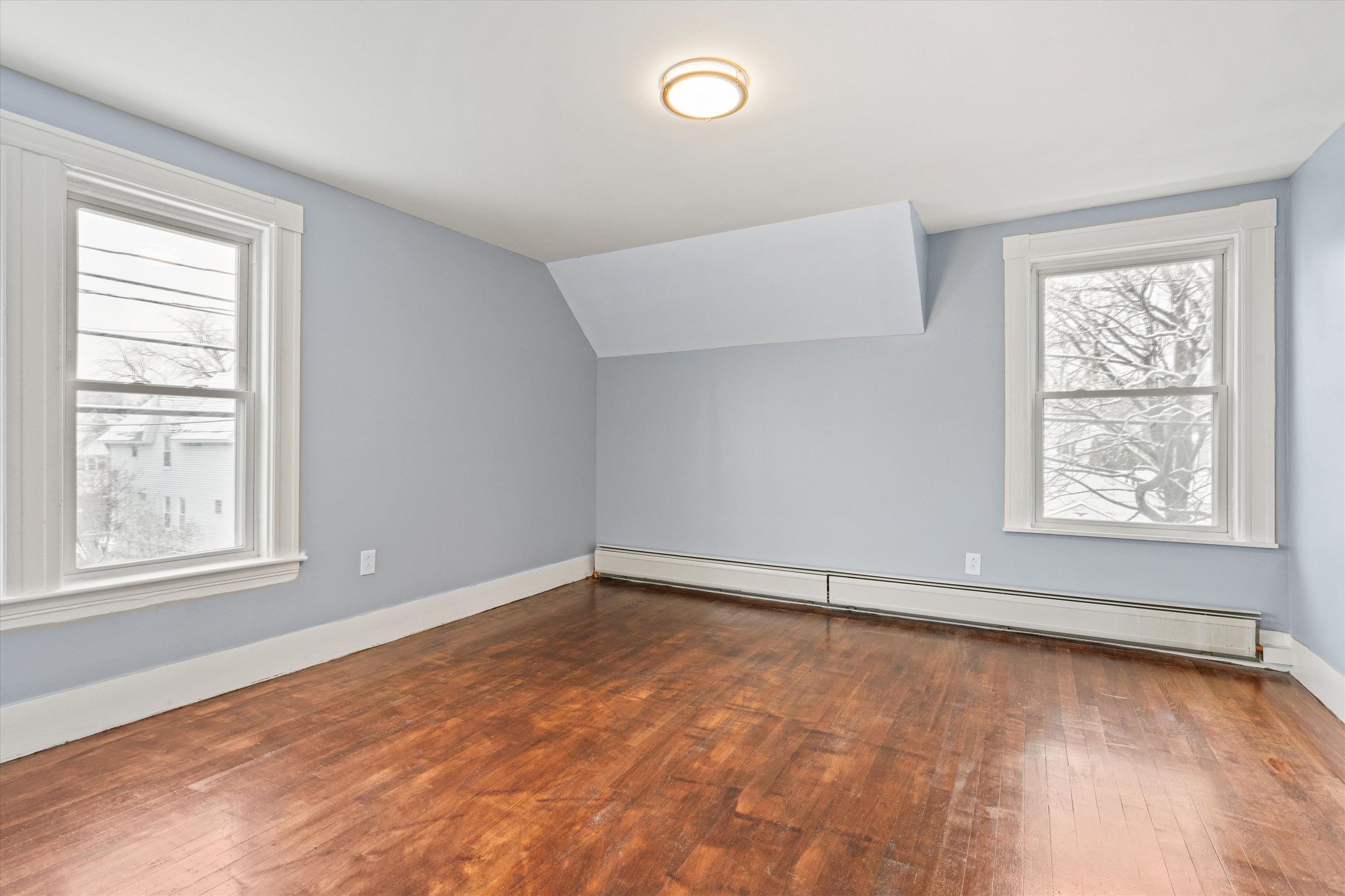 347 Spruce Street Manchester, NH 03103 - Photo 50 of 60