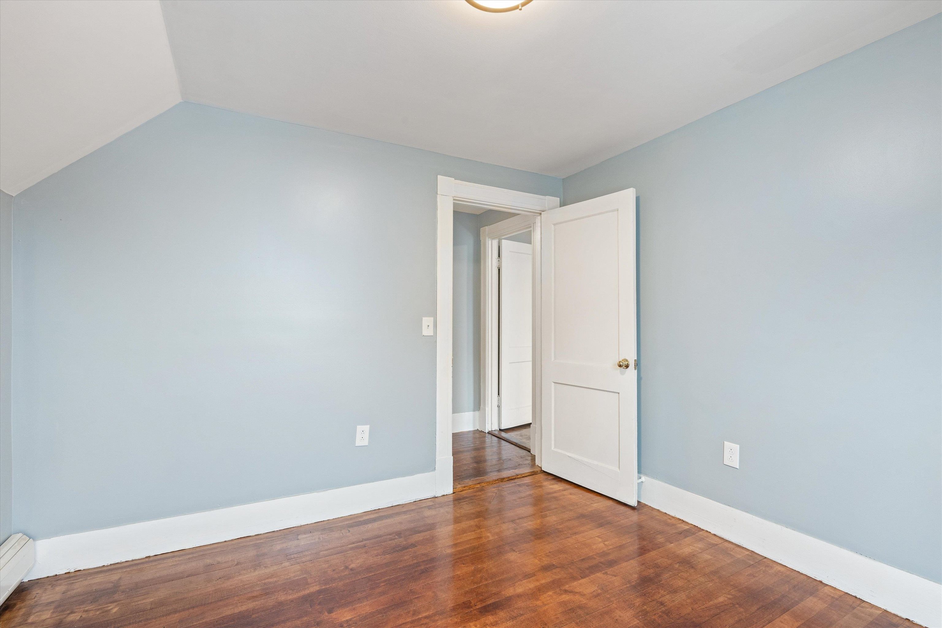 347 Spruce Street Manchester, NH 03103 - Photo 56 of 60