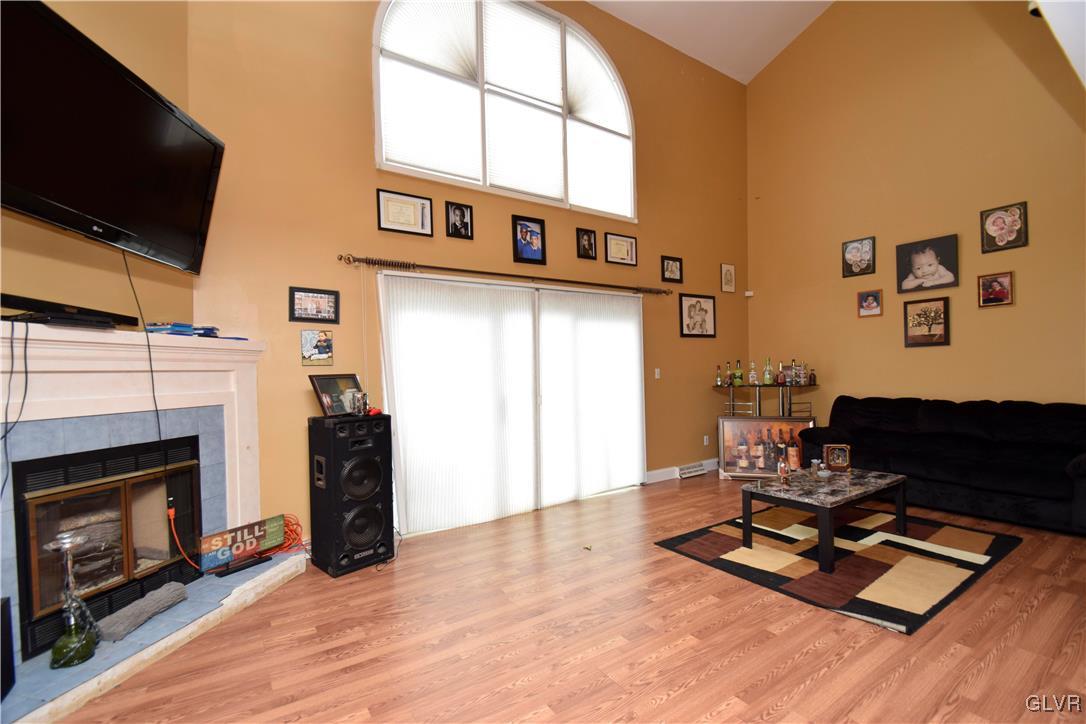 1218 Overlook Road Whitehall, PA 18052 - Photo 2 of 4 Gallery Image 2