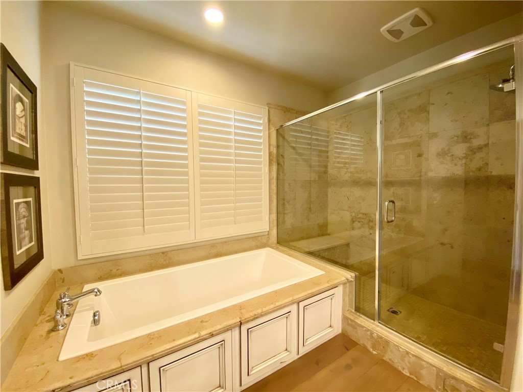 62 Mapleton Irvine, CA 92620 - Photo 15 of 17 Gallery Image 15