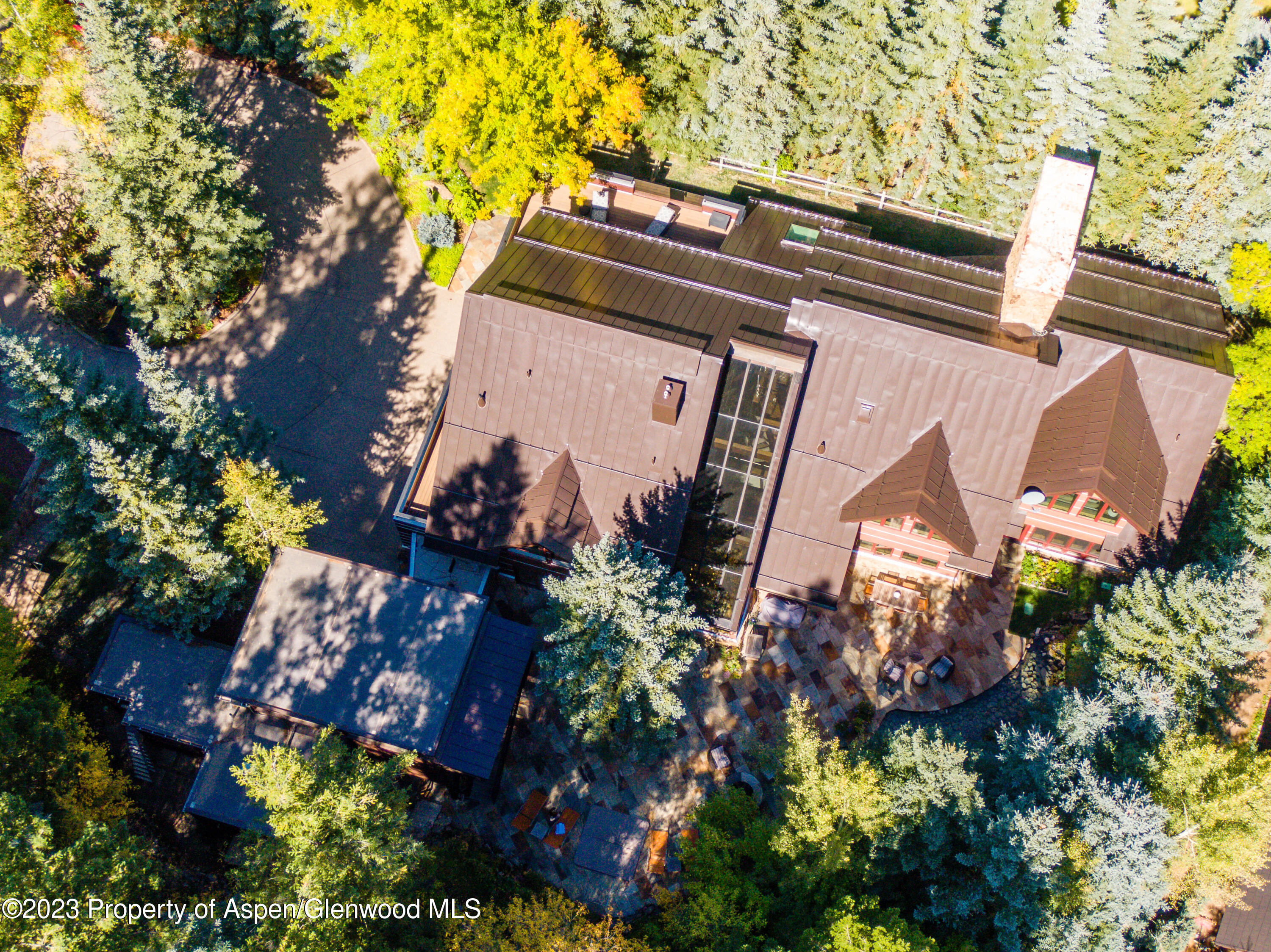 970 Powder Lane Aspen, CO 81611 - Photo 5 of 68 970PowderLn_HiRes_23092609