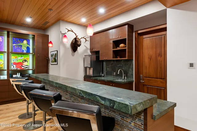 $400,000 | 970 Powder Lane, Aspen, CO 81611