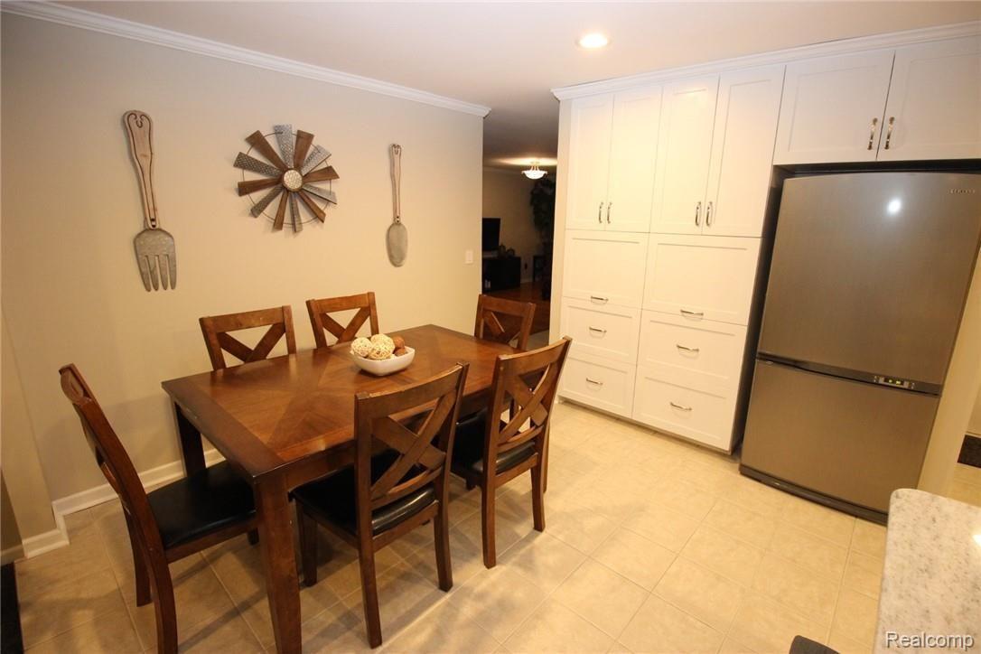 47445 Barbara Road Macomb, MI 48044 - Photo 11 of 28 IMG_2185.JPG