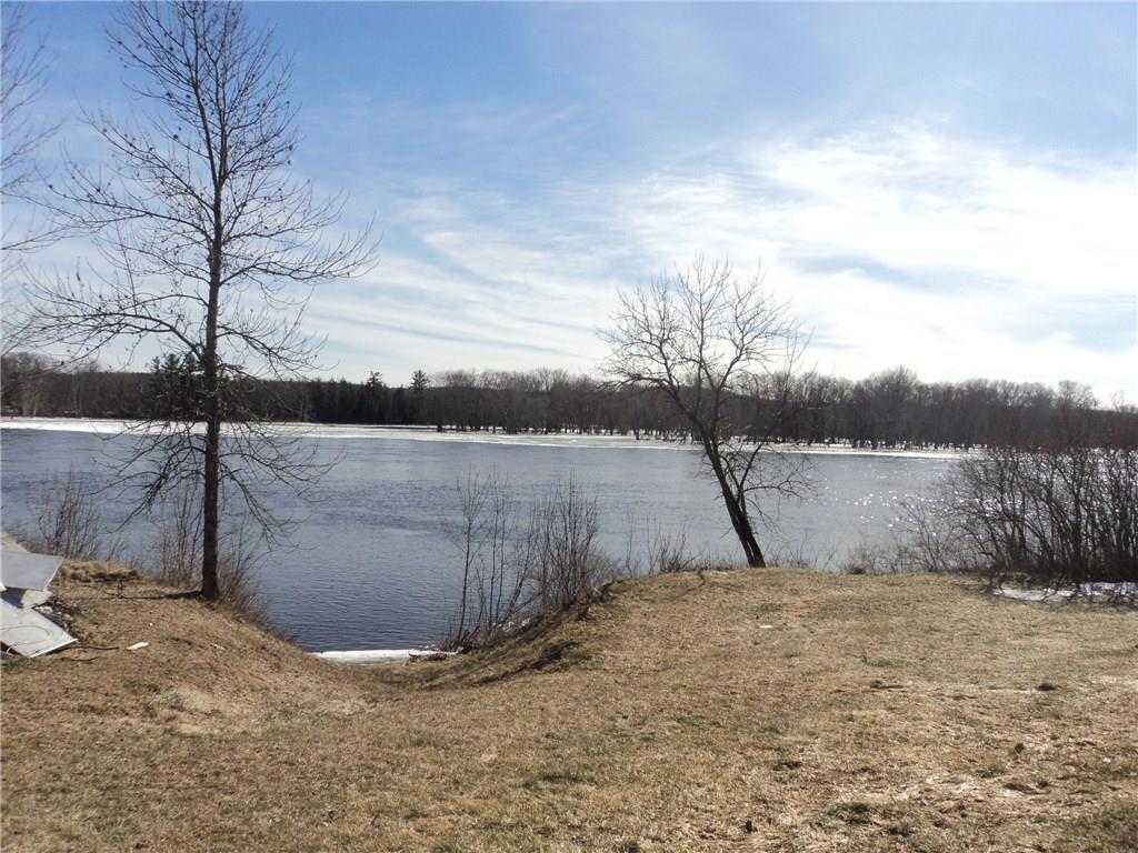 1085 North Chester Road Lincoln, ME 04457 - Photo 3 of 23 Photo