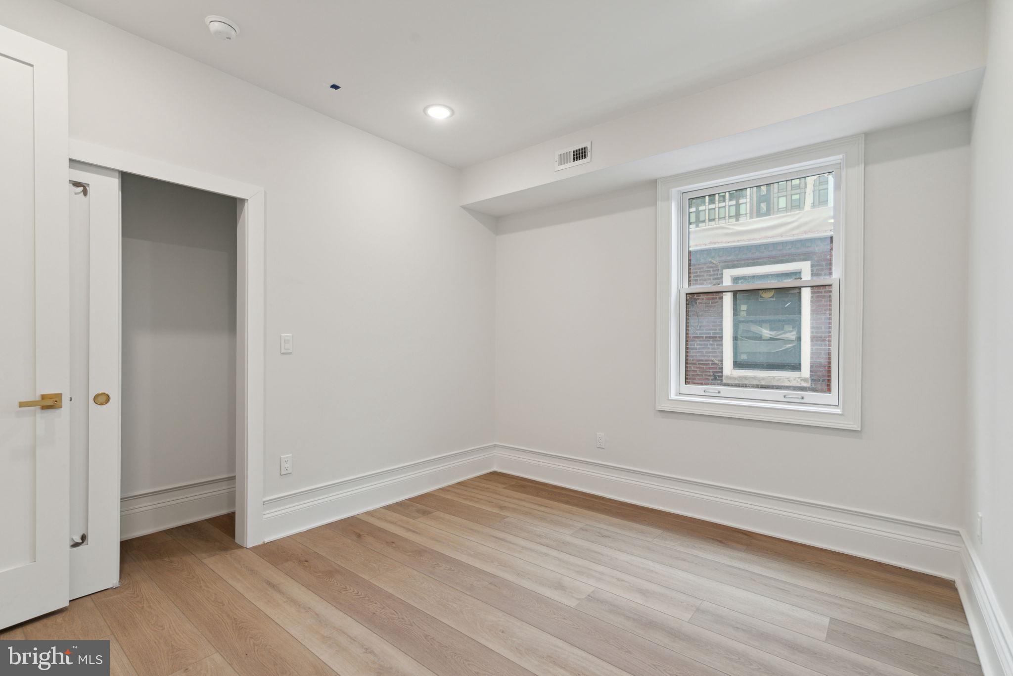 1822 Chestnut Street, Unit 3R Philadelphia, PA 19103 - Photo 10 of 27