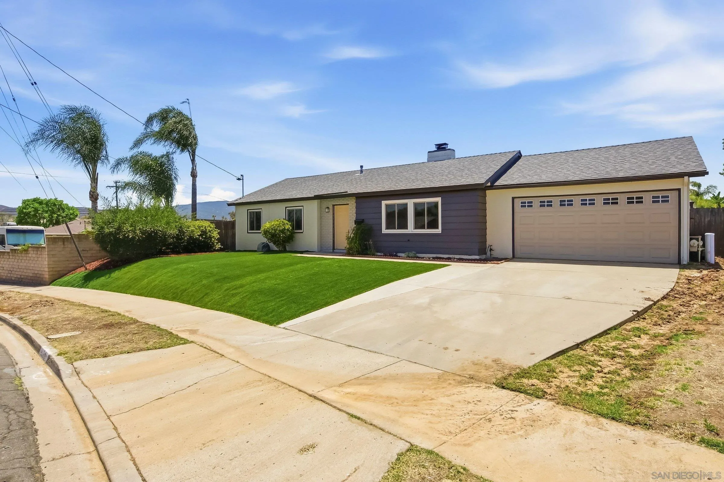 9312 Burning Tree Way Santee, CA 92071 - Photo 3 of 33