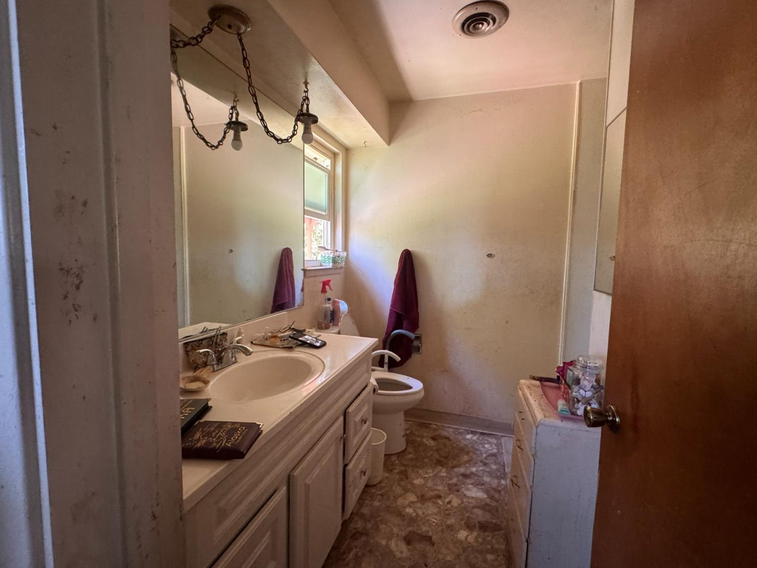 1421 Raquel Lane Modesto, CA 95355 - Photo 13 of 17