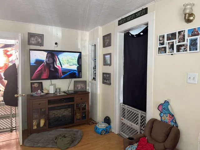 $184,900 | 12 Grape Street, Fair Haven, VT 05743