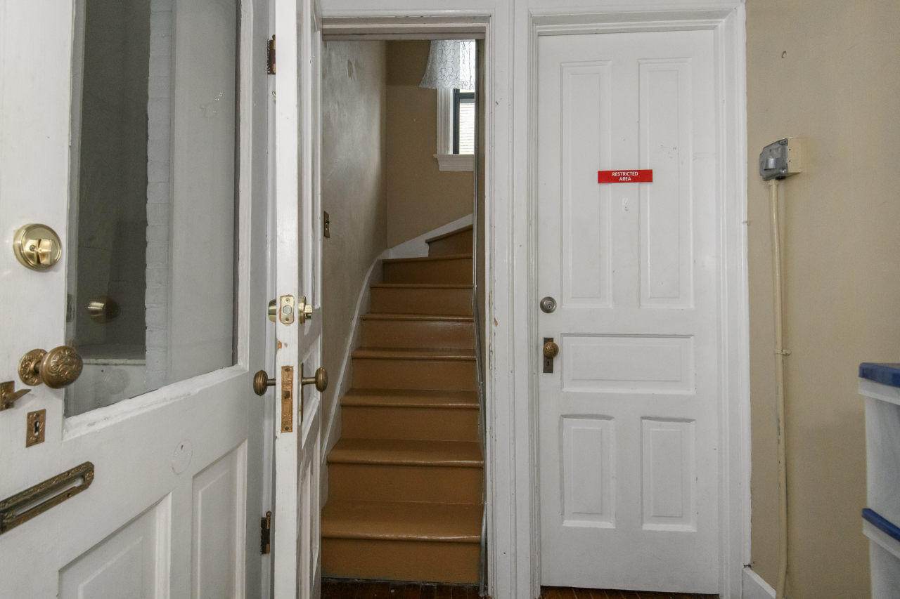 406 South 3rd Street Watertown, WI 53094 - Photo 14 of 30 Original Maids Staircase