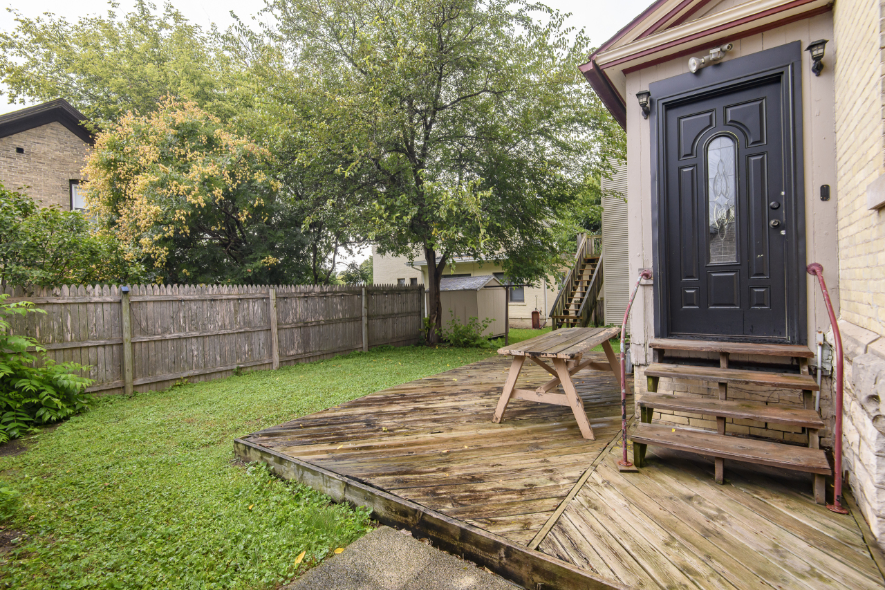 406 South 3rd Street Watertown, WI 53094 - Photo 28 of 30 Backyard Deck