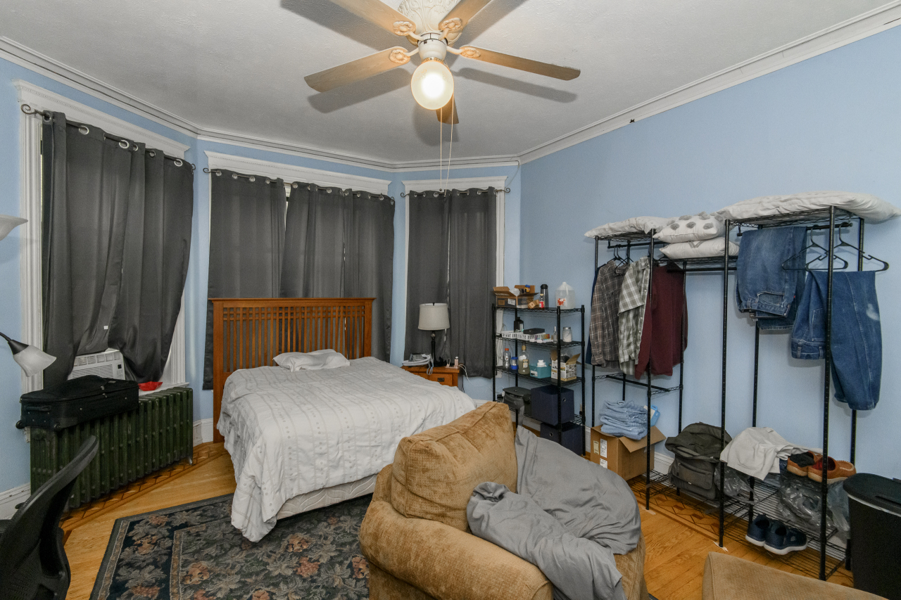 406 South 3rd Street Watertown, WI 53094 - Photo 10 of 30 Main Floor Family RoomBedroom