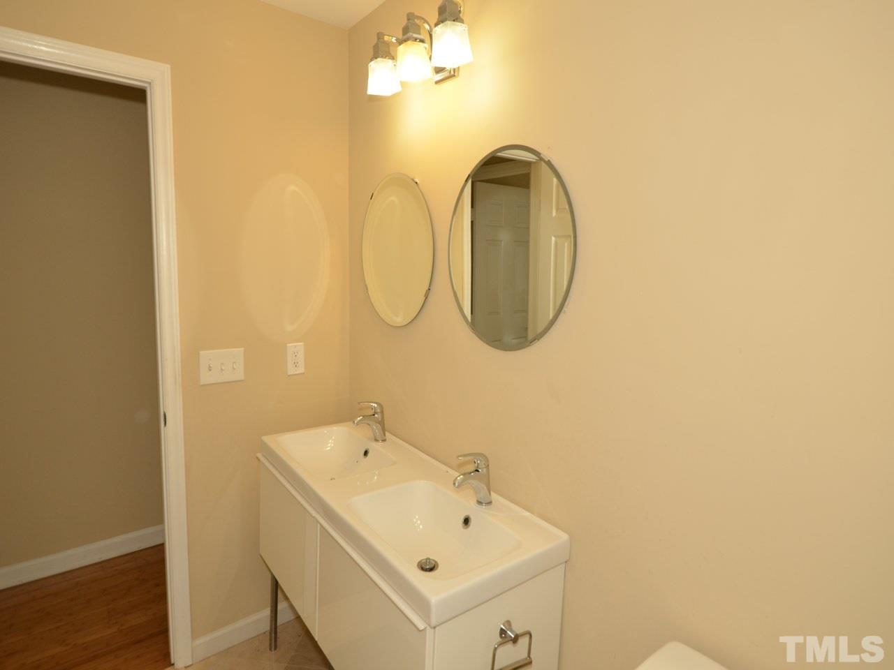 2508 Noble Road Raleigh, NC 27608 - Photo 13 of 16