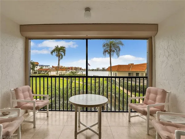 $425,000 | 750 West Elkcam Circle, Unit 219, Marco Island, FL 34145