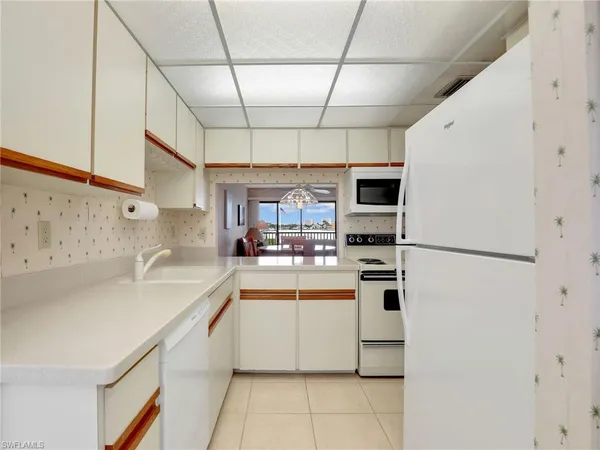 $425,000 | 750 West Elkcam Circle, Unit 219, Marco Island, FL 34145