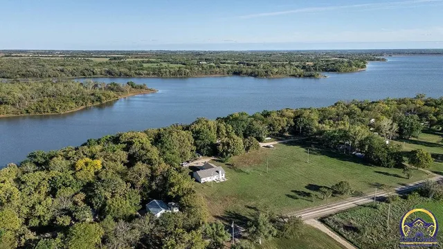 $295,000 | 21015 North Sail-A-Way Drive, Overbrook, KS 66524