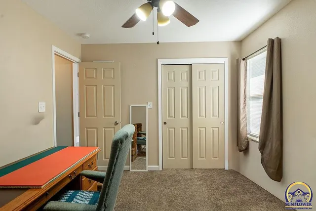 $295,000 | 21015 North Sail-A-Way Drive, Overbrook, KS 66524