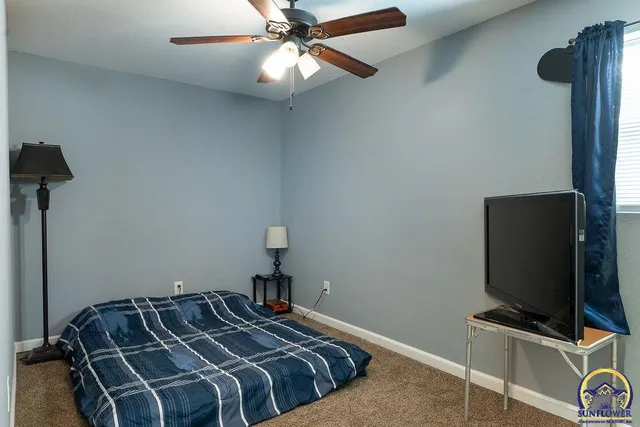 $295,000 | 21015 North Sail-A-Way Drive, Overbrook, KS 66524