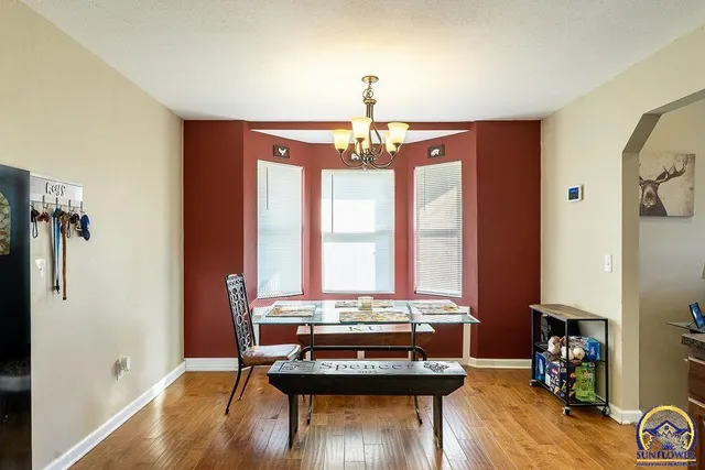 $295,000 | 21015 North Sail-A-Way Drive, Overbrook, KS 66524