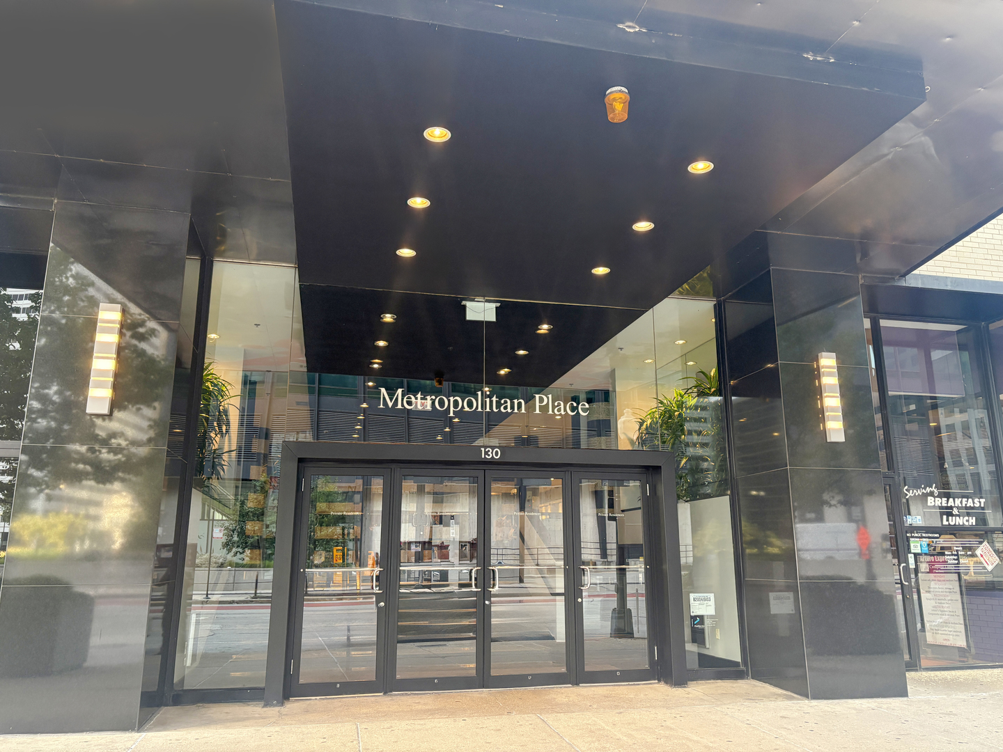 130 South Canal Street, Unit 9M Chicago, IL 60606 - Photo 2 of 14