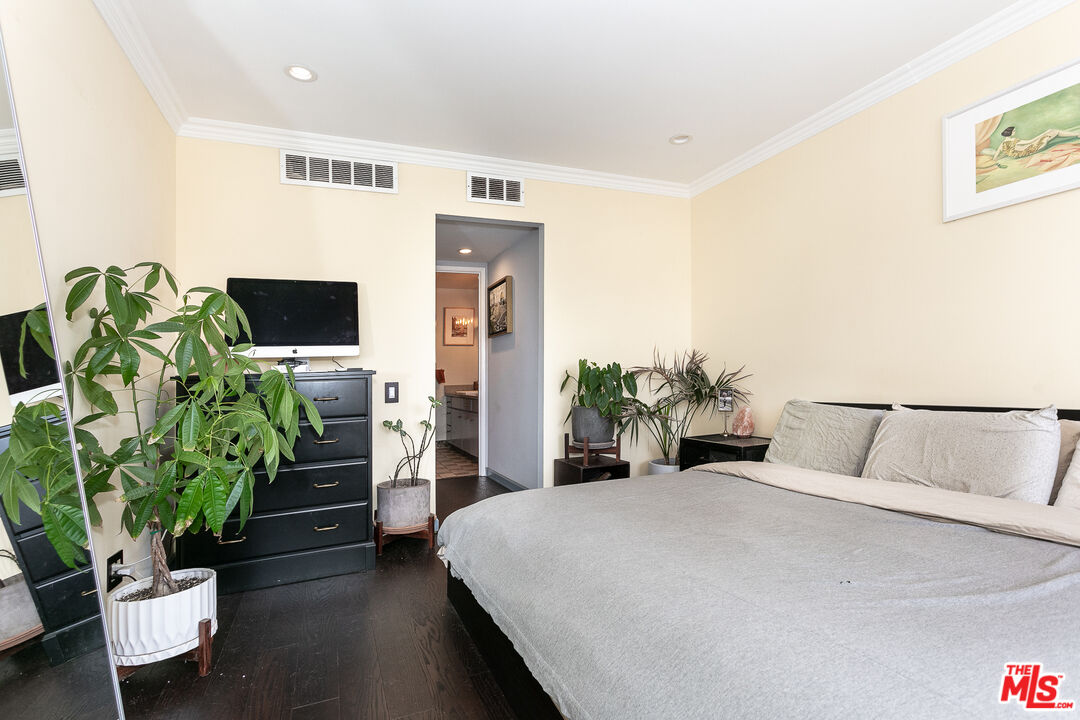 7135 Hollywood Boulevard, Unit 603 Los Angeles, CA 90046 - Photo 13 of 26