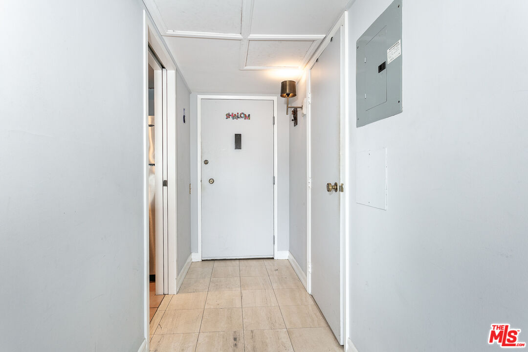 7135 Hollywood Boulevard, Unit 603 Los Angeles, CA 90046 - Photo 8 of 26