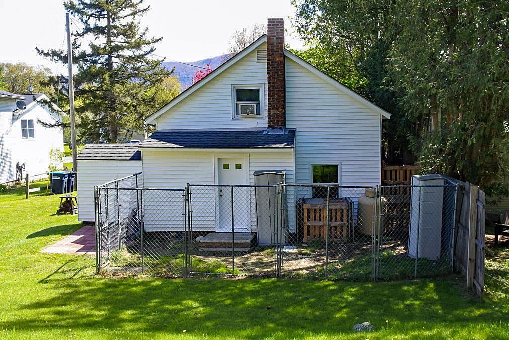 17 Butterfly Avenue Rutland, VT 05701 - Photo 5 of 27