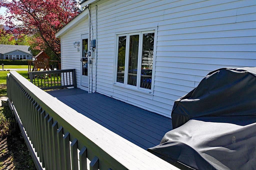 17 Butterfly Avenue Rutland, VT 05701 - Photo 6 of 27