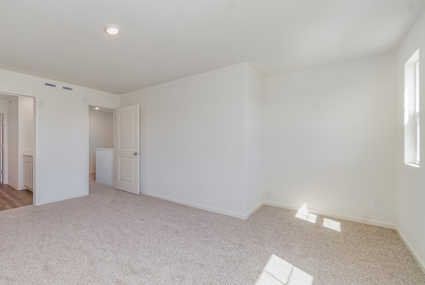 600 Adirondack Court Joliet, IL 60421 - Photo 12 of 35
