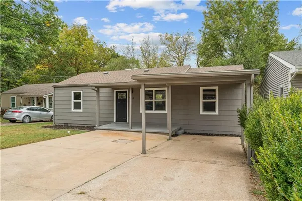 $155,000 | 1512 Charles Street, Osawatomie, KS 66064