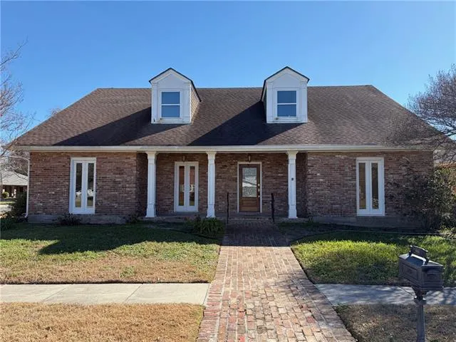 $2,950 | 4528 Kent Avenue, Metairie, LA 70006