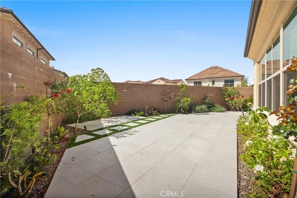 $3,288,000 | 142 Sabbia, Irvine, CA 92602