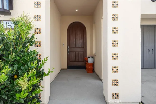 $3,288,000 | 142 Sabbia, Irvine, CA 92602