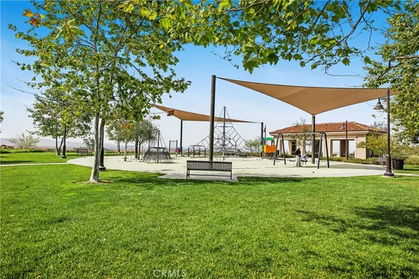 $3,288,000 | 142 Sabbia, Irvine, CA 92602