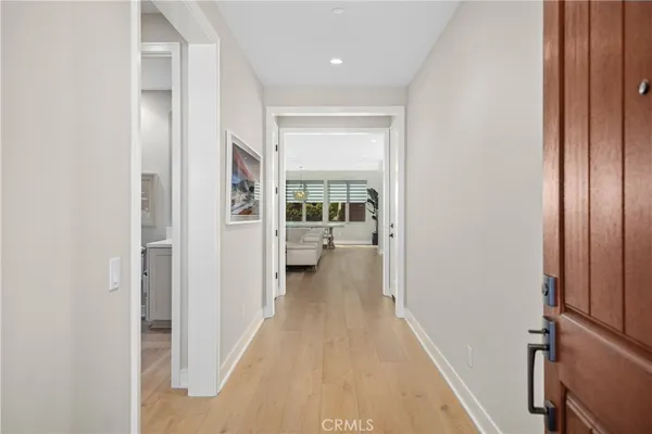 $3,288,000 | 142 Sabbia, Irvine, CA 92602