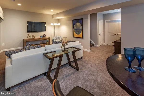 $1,107,761 | 14617 Good Hope Road, Silver Spring, MD 20905