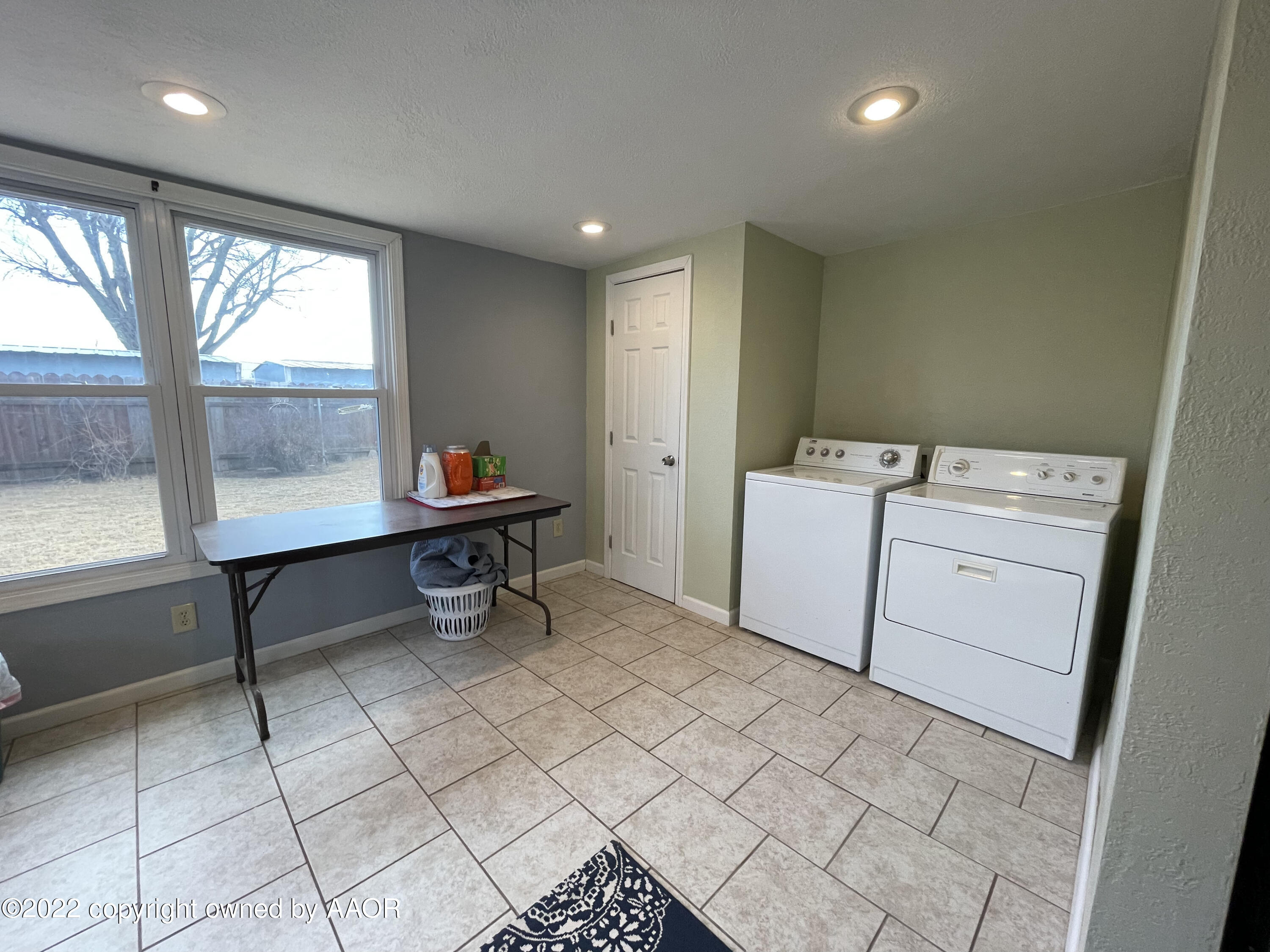 810 Ave Q Sunray, TX 79086 - Photo 24 of 29 a room with storage and utility