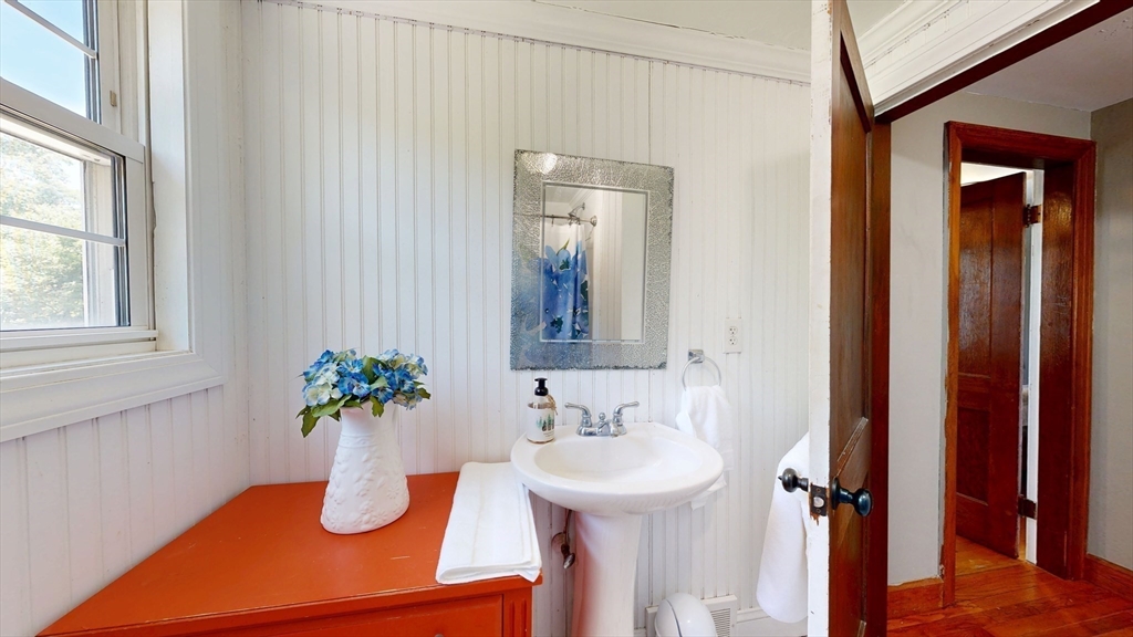 14 Cook Street Hopedale, MA 01747 - Photo 31 of 42