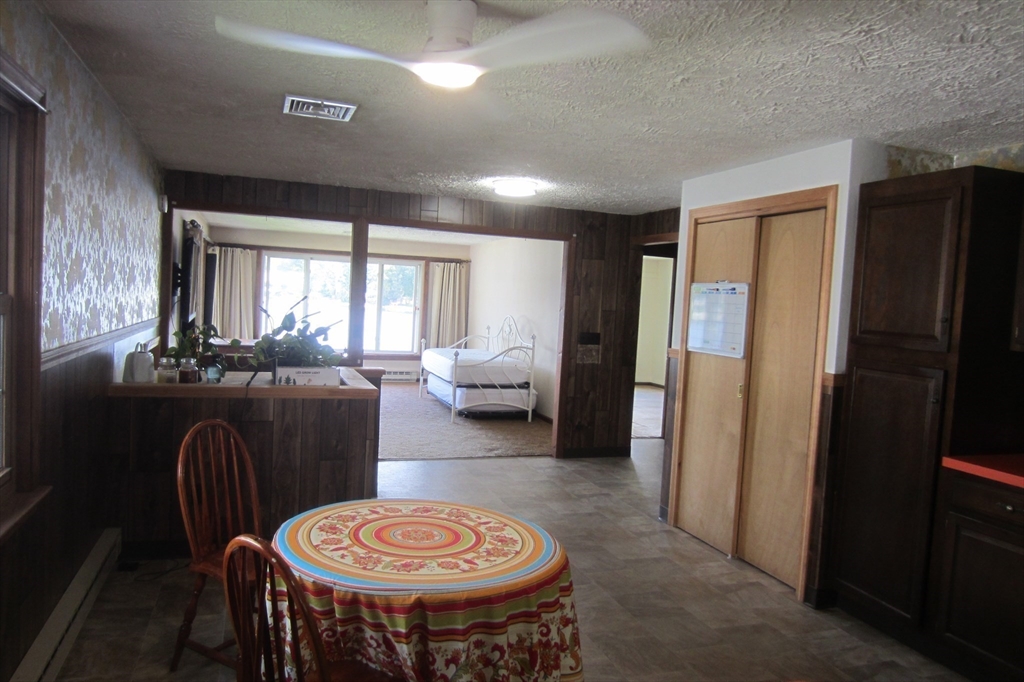 274 Killdeer Road Webster, MA 01570 - Photo 14 of 32 Gallery Image 14